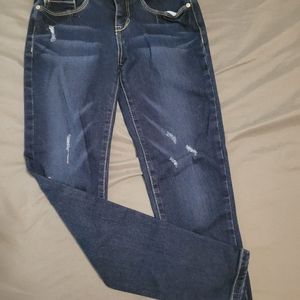Girls size 10 dark wash wallflower skinny jeans